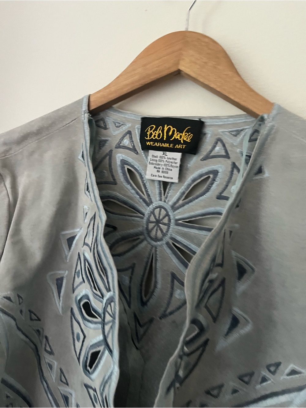 Bob Mackie Light Gray Suede Open Jacket with Laser-Cut Motif - Picture 3 of 3